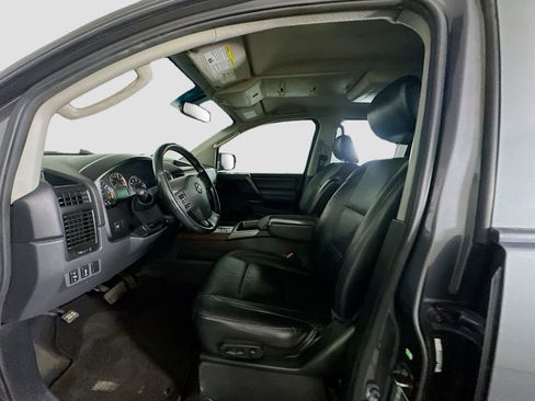 Used 2011 Nissan Titan SL w/ Heavy Metal Edition Pkg AWD/4WD image 13