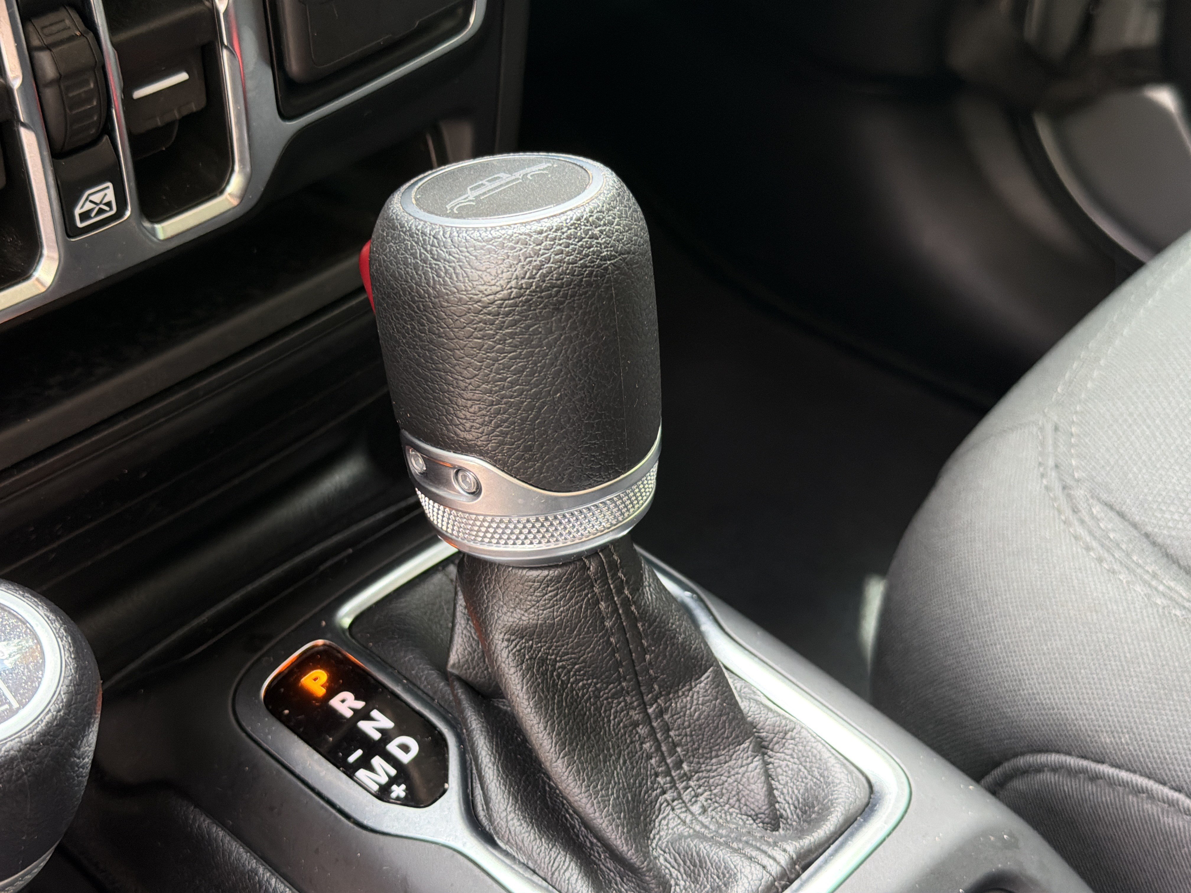 Used 2021 Jeep Gladiator Sport AWD/4WD image 31