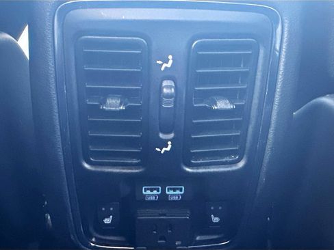 Used 2021 Jeep Grand Cherokee Overland AWD/4WD image 29