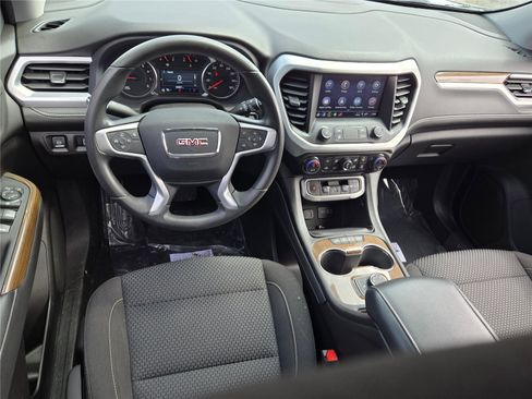 Used 2023 GMC Acadia SLE AWD/4WD image 17