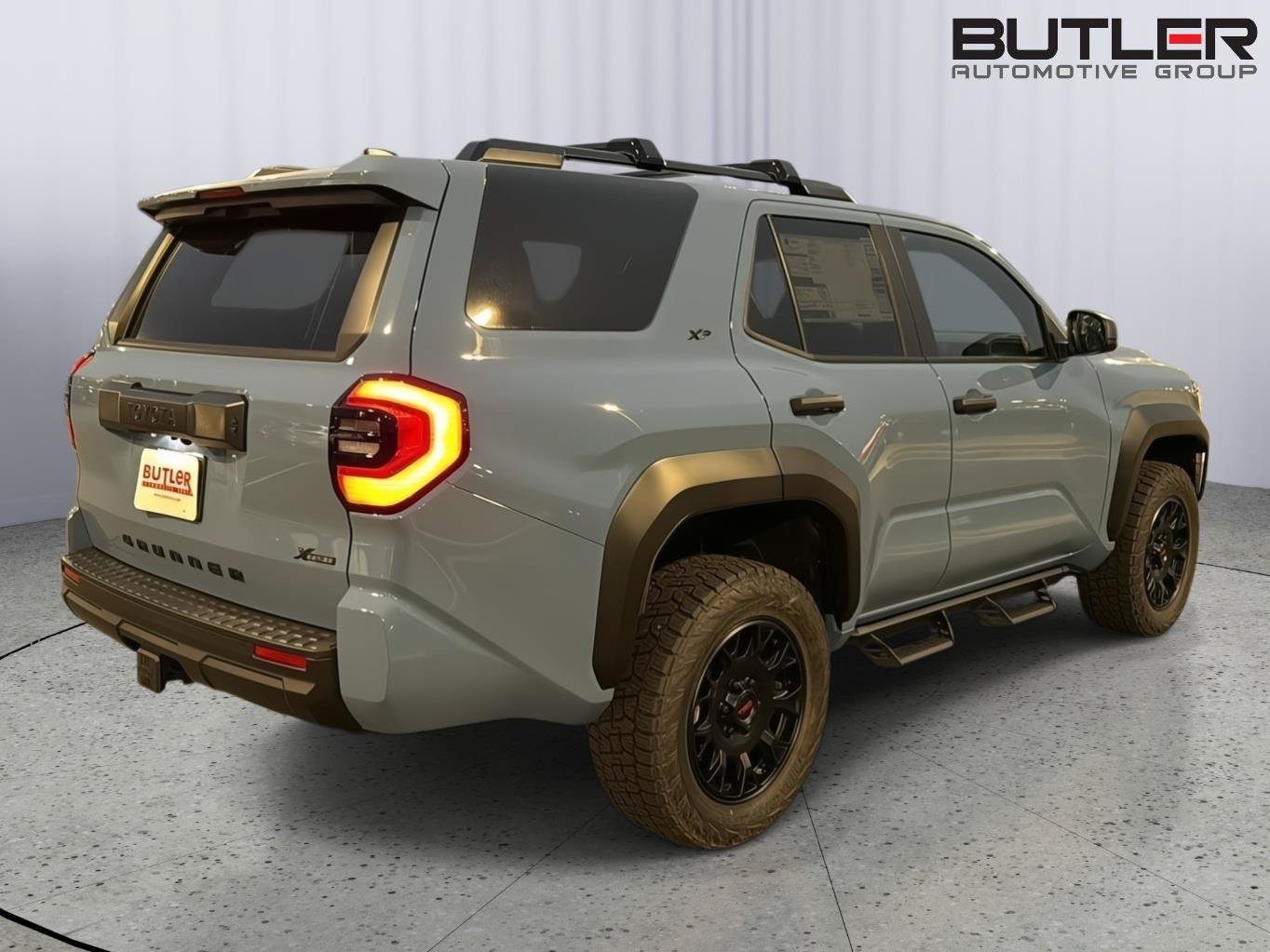 New 2026 Toyota 4Runner SR5 AWD/4WD image 6