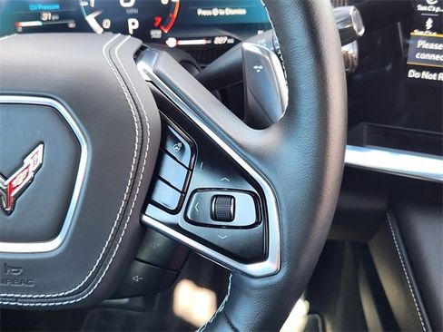 Used 2021 Chevrolet Corvette Stingray Premium Cpe w/ Z51 Performance Package image 28