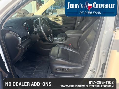 Used 2020 Chevrolet Traverse Premier FWD image 7