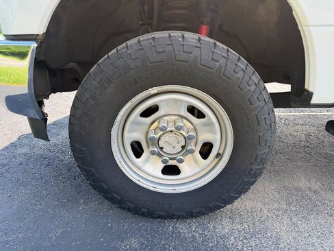 Used 2017 Ford F350 XL w/ Power Equipment Group AWD/4WD image 18