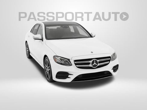 Used 2025 Mercedes-Benz E 350 4MATIC Sedan image 15