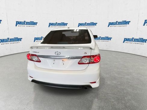 Used 2011 Toyota Corolla S image 10
