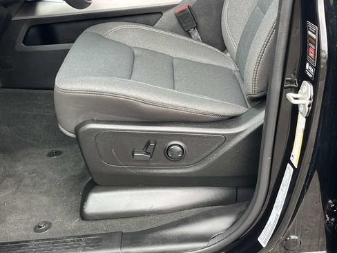 Used 2023 RAM 1500 4x4 Crew Cab image 26