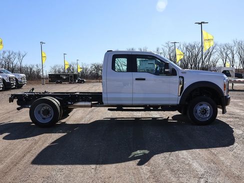 New 2024 Ford F550 XL image 2