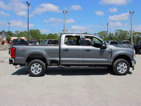 Used 2025 Ford F250 XLT AWD/4WD image 12