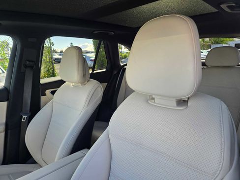 New 2026 Mercedes-Benz GLC 350e 4MATIC image 24
