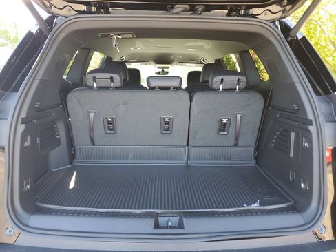 New 2026 GMC Acadia Elevation w/ Black Edition AWD/4WD image 9