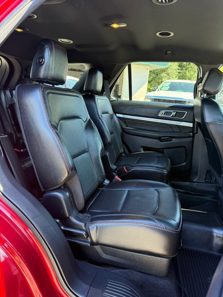 Used 2017 Ford Explorer Sport AWD/4WD image 22