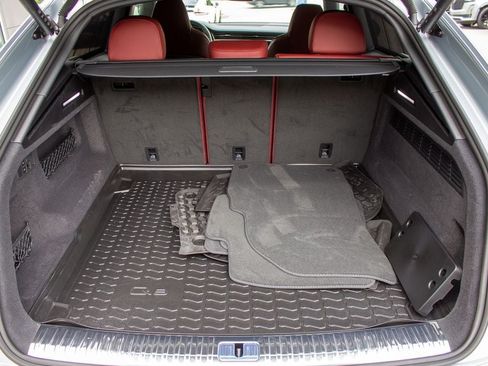 Used 2024 Audi SQ8 Premium Plus AWD/4WD image 23