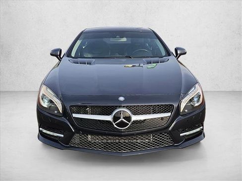 Used 2015 Mercedes-Benz SL 400 image 2