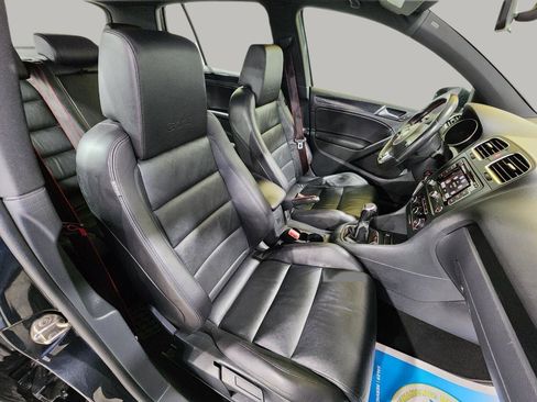Used 2014 Volkswagen GTI Driver's Edition FWD image 26