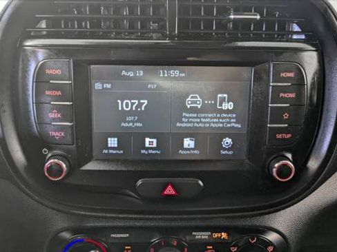 Used 2021 Kia Soul S FWD image 28