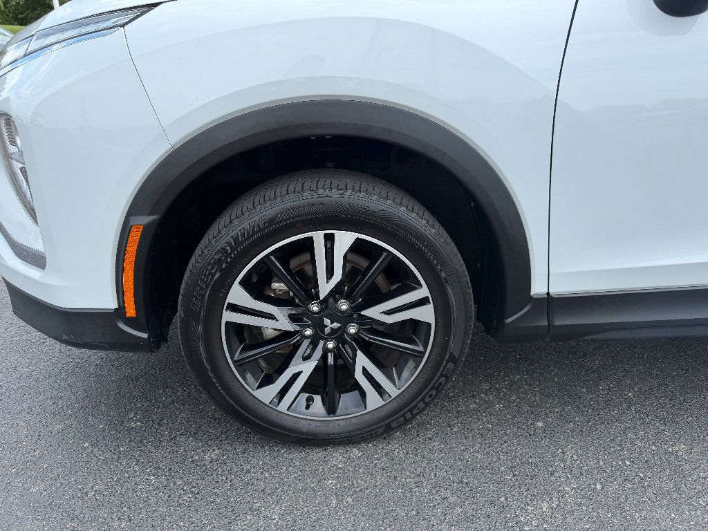 Used 2025 Mitsubishi Eclipse Cross SE AWD/4WD image 9