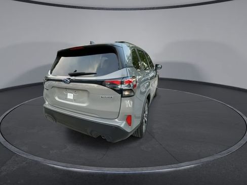 Certified 2025 Subaru Forester Touring AWD/4WD image 7