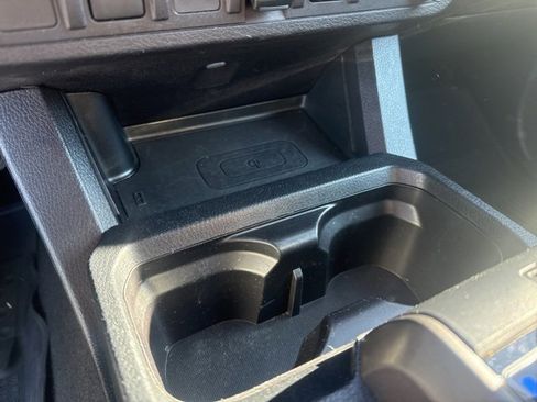 Used 2019 Toyota Tacoma TRD Off-Road image 30