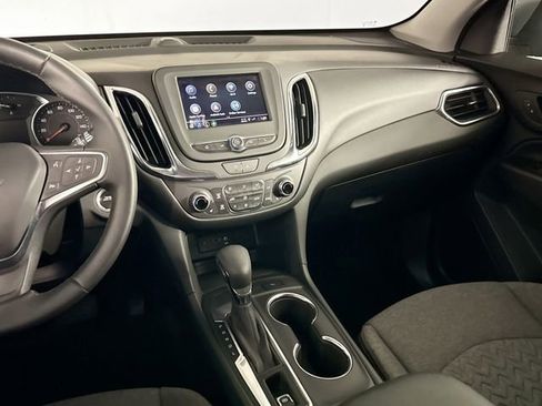 Used 2024 Chevrolet Equinox LT FWD image 20
