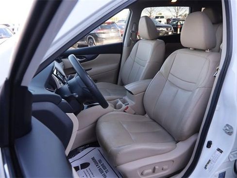 Certified 2020 Nissan Rogue SL w/ Premium Package image 10