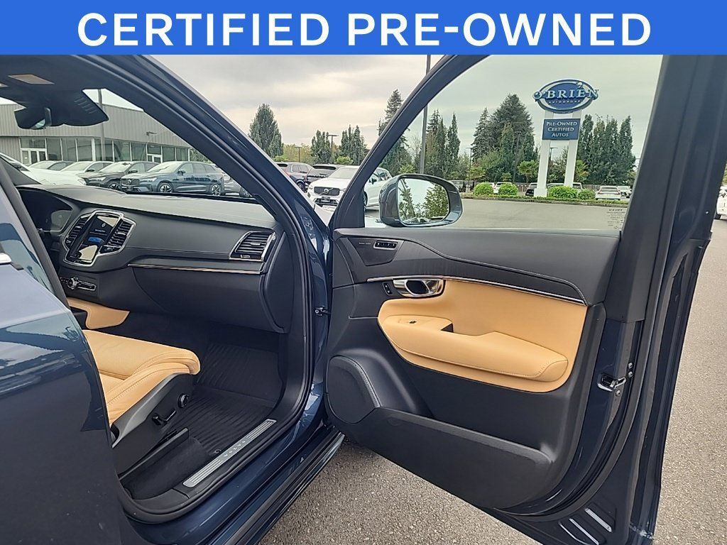 Used 2025 Volvo XC90 B5 Ultra w/ Protection Package Premier AWD/4WD image 19
