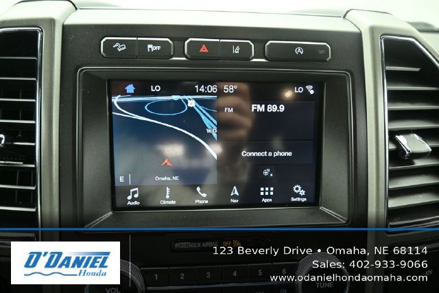 Used 2019 Ford Expedition XLT w/ Equipment Group 202A AWD/4WD image 31