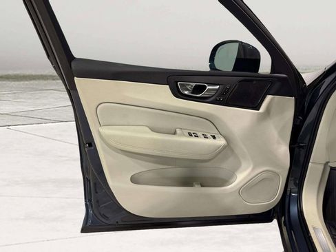 Used 2019 Volvo XC60 T5 Inscription w/ Protection Package Premier image 15