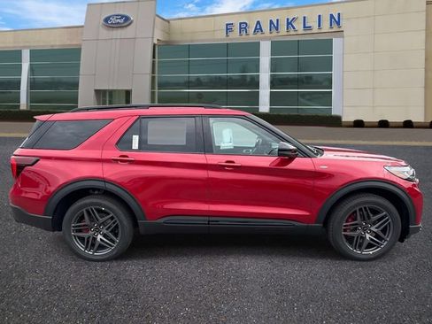 New 2026 Ford Explorer ST-Line AWD/4WD image 8