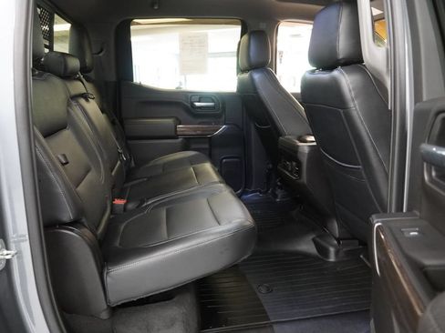 Used 2021 Chevrolet Silverado 1500 LT Trail Boss w/ Convenience Package II AWD/4WD image 32
