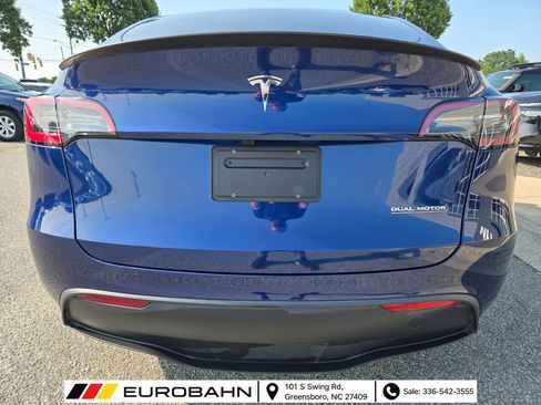 Used 2024 Tesla Model Y Performance AWD/4WD image 4