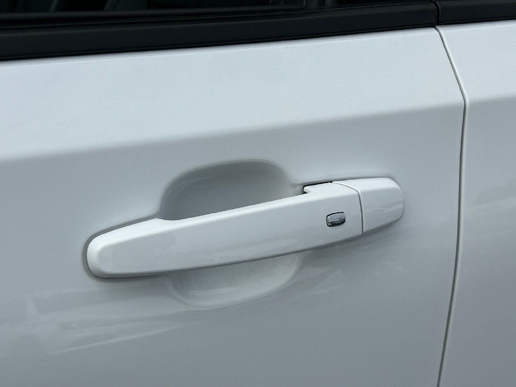 Certified 2023 GMC Terrain SLT FWD image 15