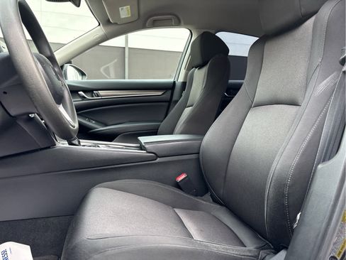 Used 2018 Honda Accord LX image 18