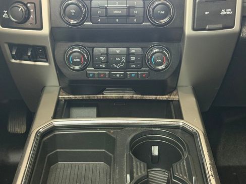 Used 2019 Ford F250 Lariat w/ Lariat Value Package image 16