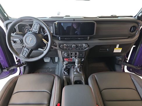 New 2026 Jeep Wrangler Unlimited Rubicon image 9