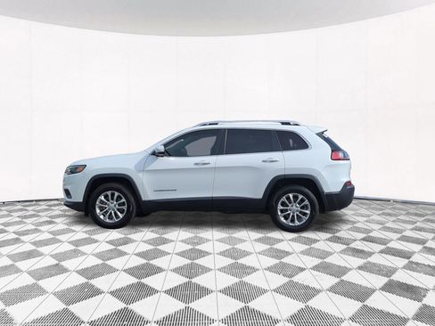 Used 2019 Jeep Cherokee Latitude w/ Cold Weather Group image 6