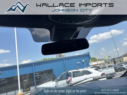 Used 2020 Ford F150 XLT w/ Equipment Group 302A Luxury AWD/4WD image 15