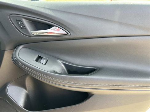 Used 2023 Buick Encore GX Select image 21