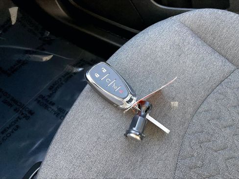 Certified 2023 Chevrolet Equinox LT image 11