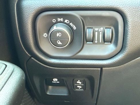 New 2025 RAM 1500 Big Horn image 16