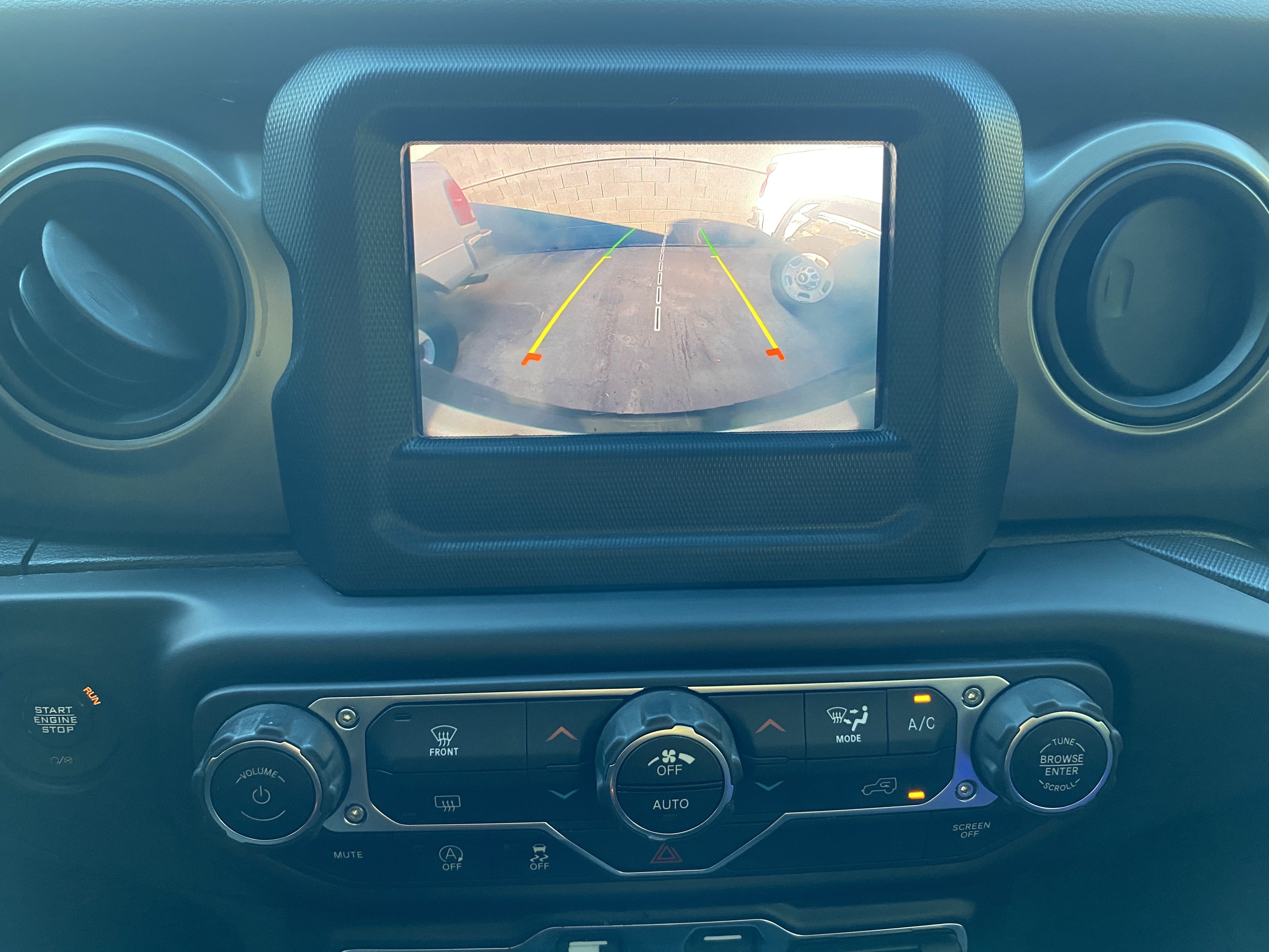 Used 2020 Jeep Wrangler Unlimited Sport S AWD/4WD image 24