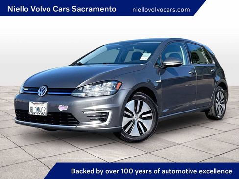 Used 2019 Volkswagen e-Golf SE w/ Driver Assistance Package FWD image 1