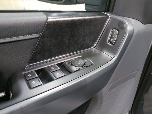 Used 2022 Ford F150 XLT w/ Equipment Group 302A High image 25