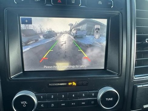 Used 2021 Ford Expedition Limited AWD/4WD image 38