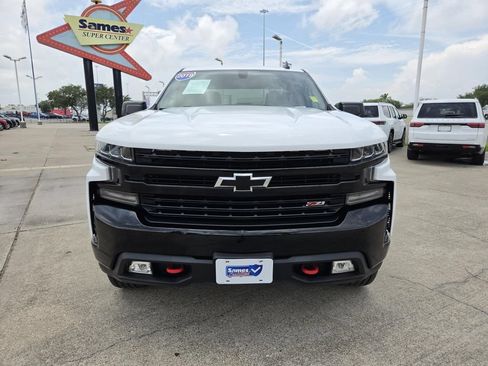 Used 2019 Chevrolet Silverado 1500 LT Trail Boss AWD/4WD image 16