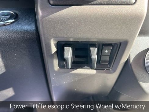 Used 2021 Ford Expedition Max XLT image 20