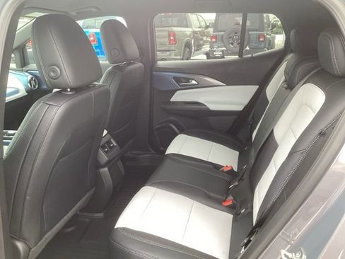 New 2026 Chevrolet Equinox EV LT image 20