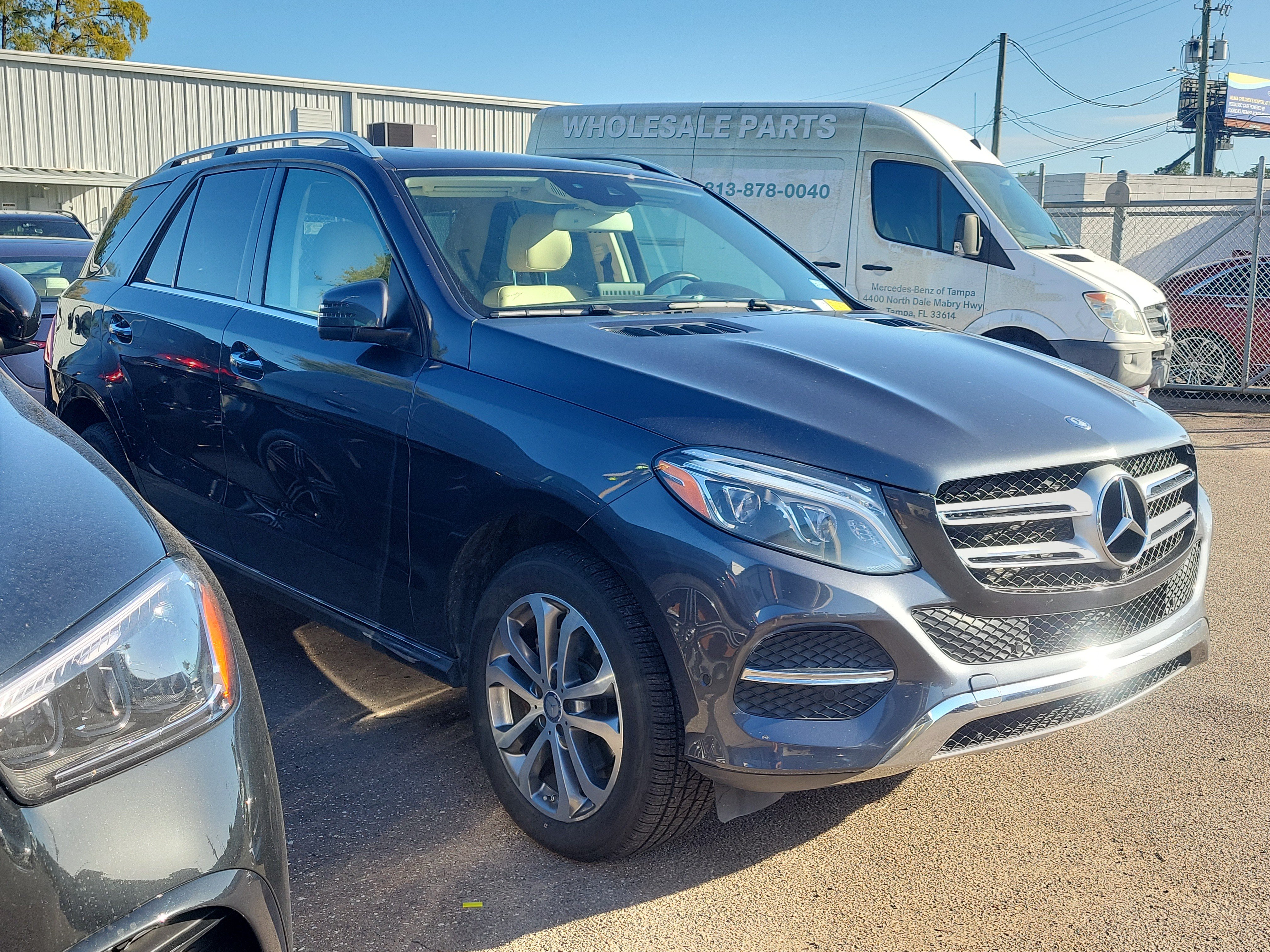 Used 2016 Mercedes-Benz GLE 350 image 2