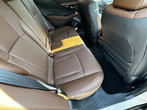 Used 2024 Subaru Outback Touring AWD/4WD image 17