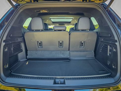 New 2026 Buick Enclave Sport Touring w/ Power Package AWD/4WD image 37